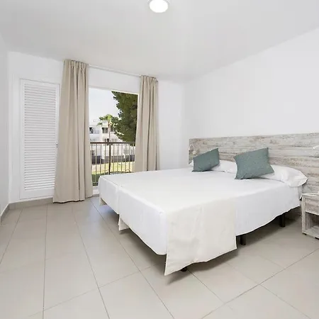 Vibra Riviera San Antonio (Ibiza)